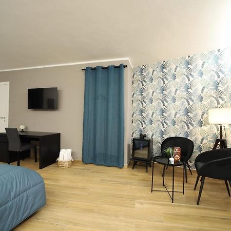 Bosco Suites Carini Luaran gambar