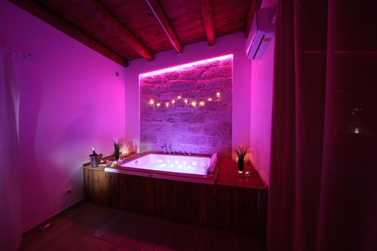 Bosco Suites Carini Luaran gambar