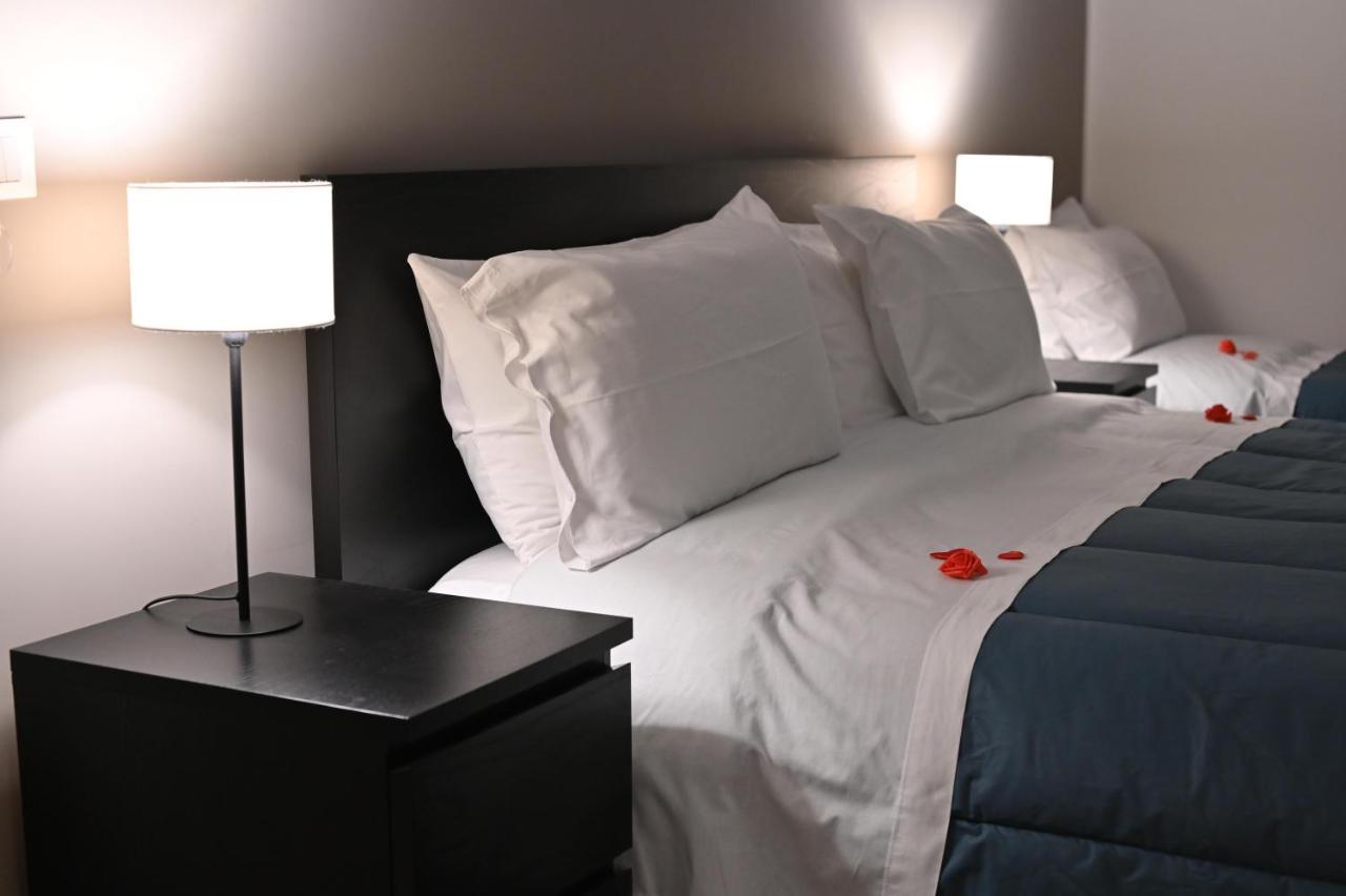 Bosco Suites Carini Luaran gambar