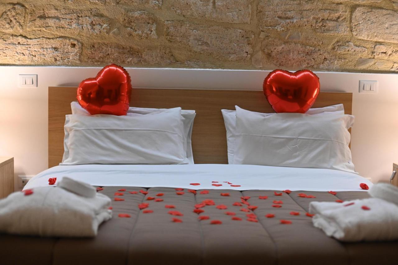 Bosco Suites Carini Luaran gambar