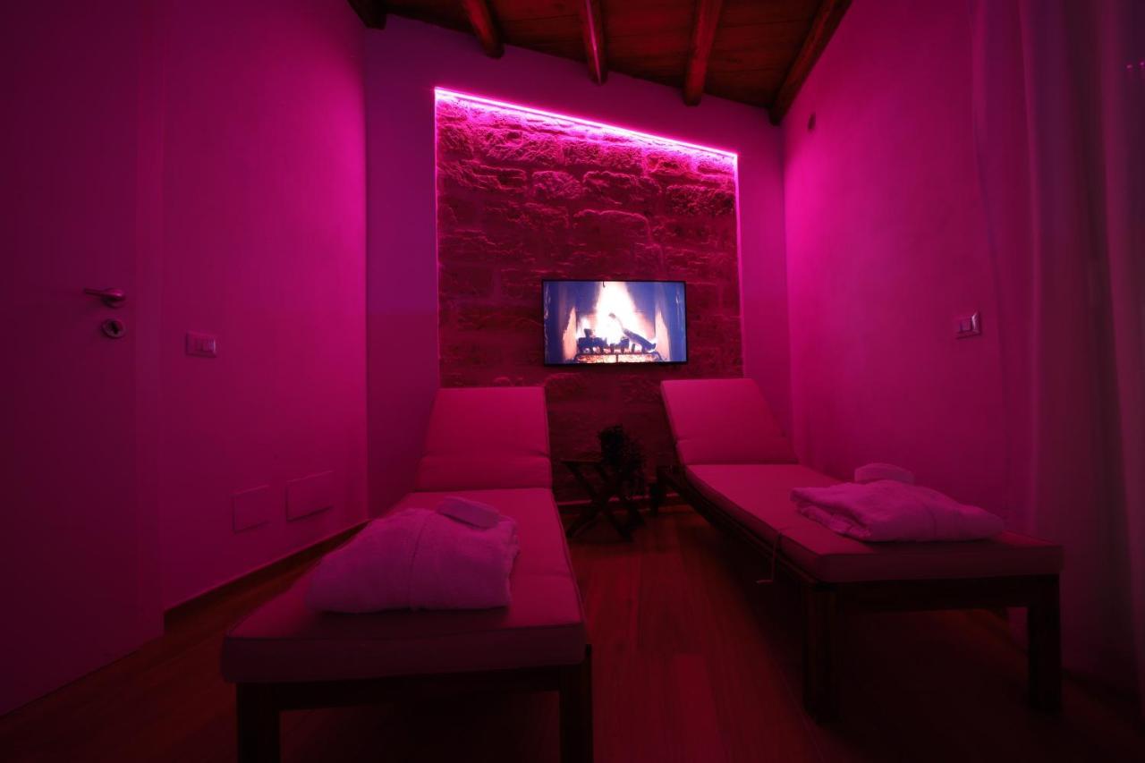 Bosco Suites Carini Luaran gambar
